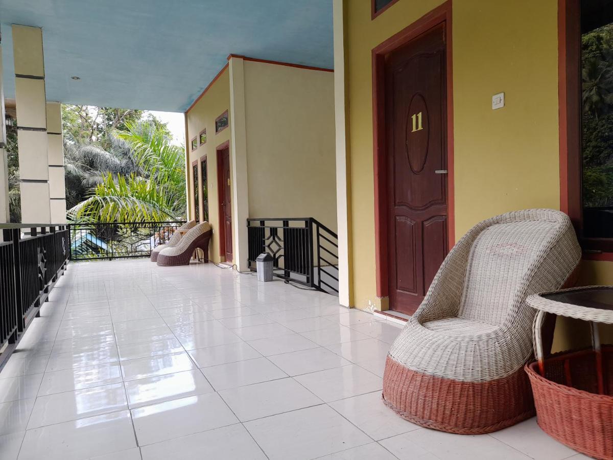 Tangkoko Lodge Bitung ภายนอก รูปภาพ